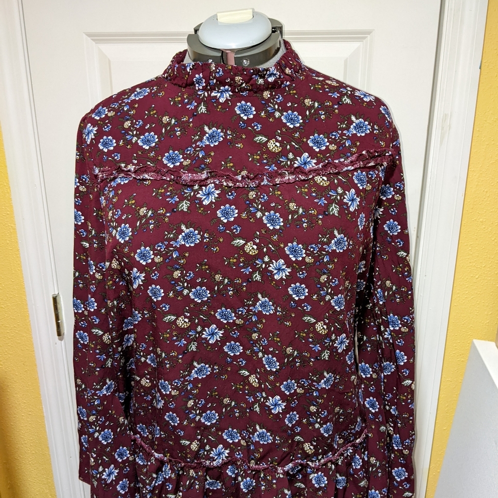 Susan Betro 2x floral ruffle shirt top blouse